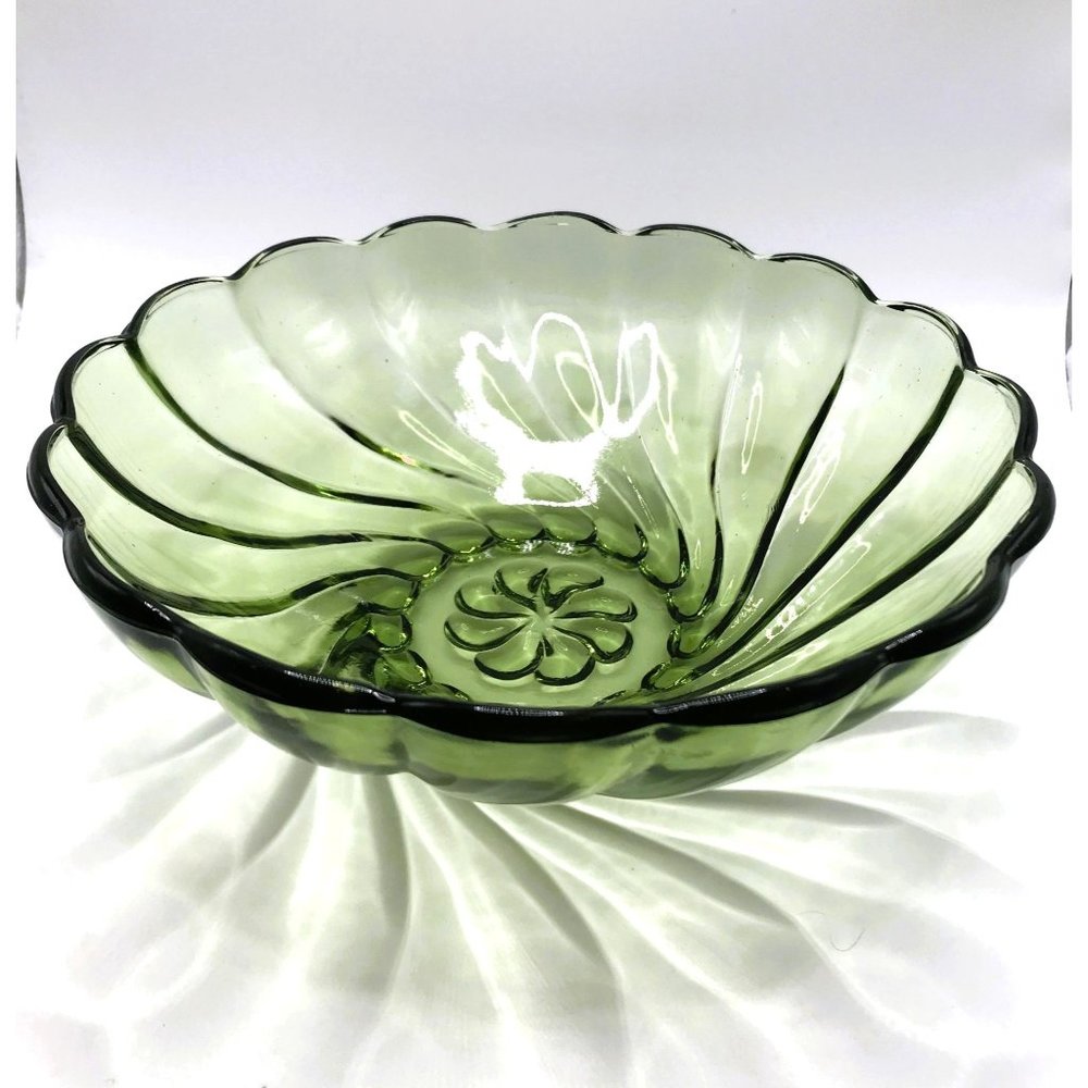 Hazel Atlas Green Depression Glass Berry Bowl Colonial Swirl Pattern MCM Deco